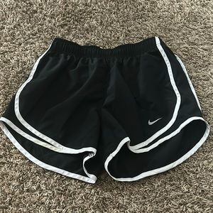 NIKE RUNNING SHORTS!